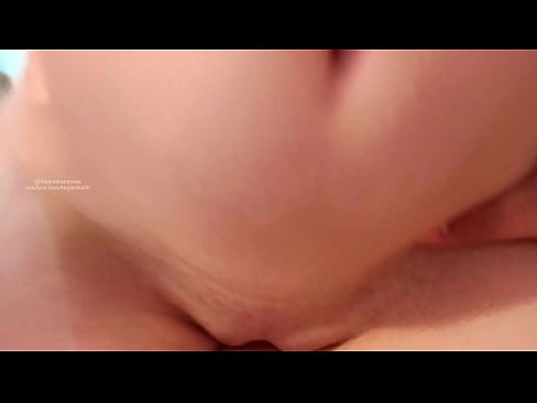 ❤️ Opamning xonasida uxlab yotib, men shunday uyg'ondim seks  uz.epicpornvideos-com.ru